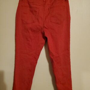 Chico's Red Jean's Ankle 0.5